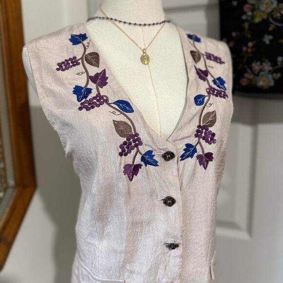 VTG 90s Around Town Shimmery Ivory & Blue & Purple Floral Embroidered Vest L - Picture 2 of 8
